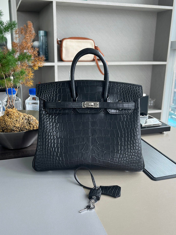 new-designer-premium-bags-nm23792