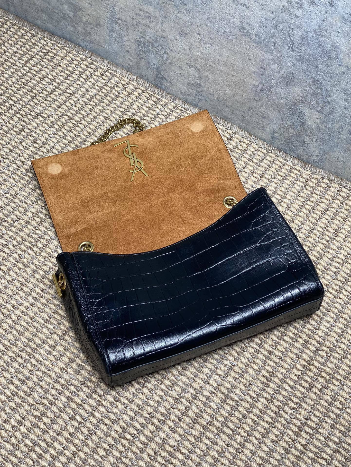 Ezyycart Bags - Best High-End Brands in One Place - AFFORDABLE LUXURY BAGS - 15620