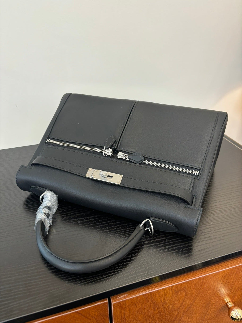 new-luxury-designer-bags-nm22941