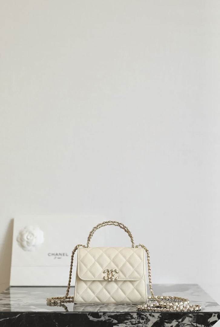 Anum Bags - High-Quality Designer Products for You - AFFORDABLE LUXURY BAGS - 17902