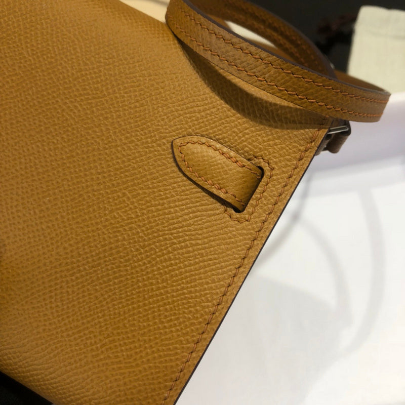 new-luxury-designer-bags-nm23566