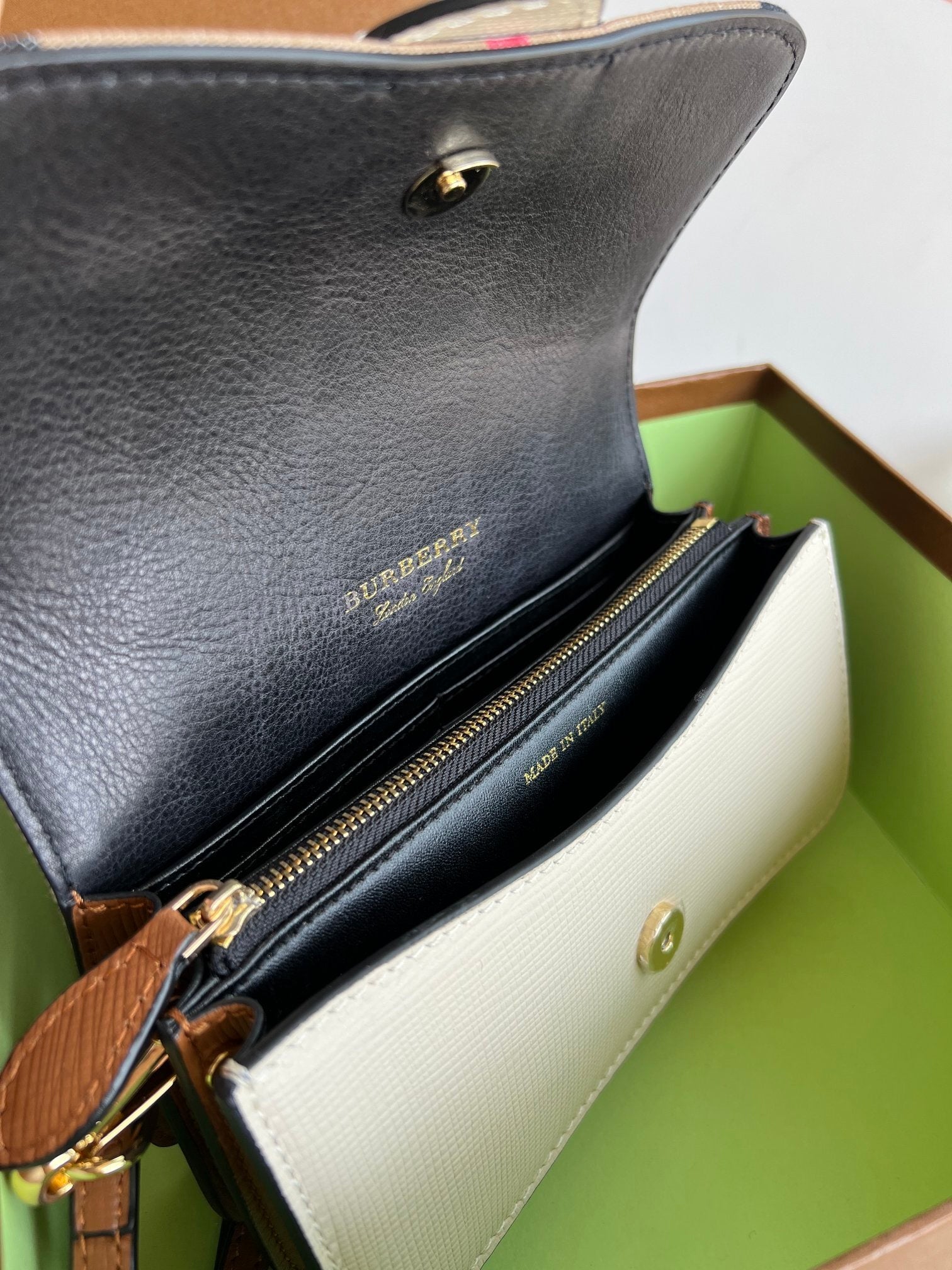 Ezyycart Bags Bags - Best High-End Brands in One Place - AFFORDABLE LUXURY BAGS - 6149