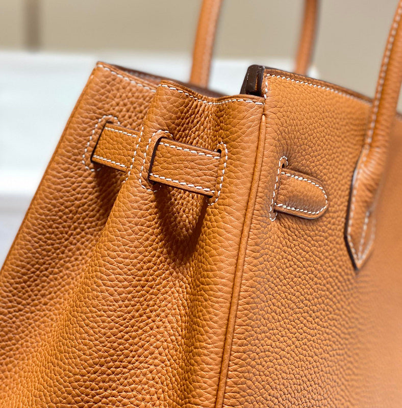 new-luxury-designer-bags-nm23696