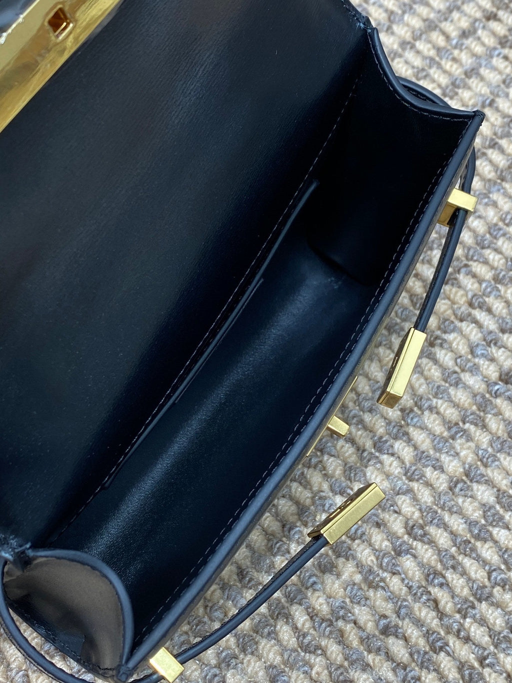 Ezyycart Bags - Premium Luxury Goods and Accessories - AFFORDABLE LUXURY BAGS - 15629