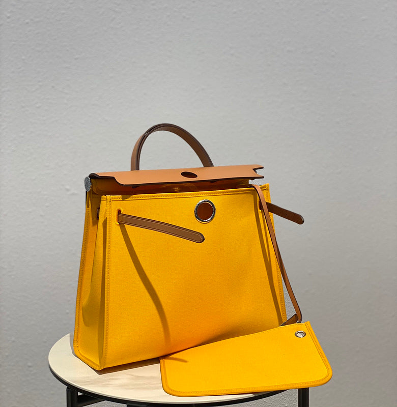 new-luxury-designer-bags-nm23782