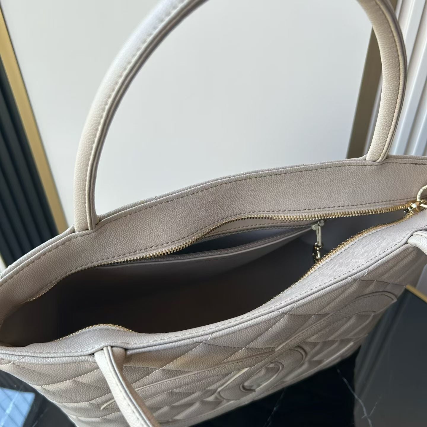 Anum Bags Bags - High-Quality Designer Products for You - AFFORDABLE LUXURY BAGS - 6919