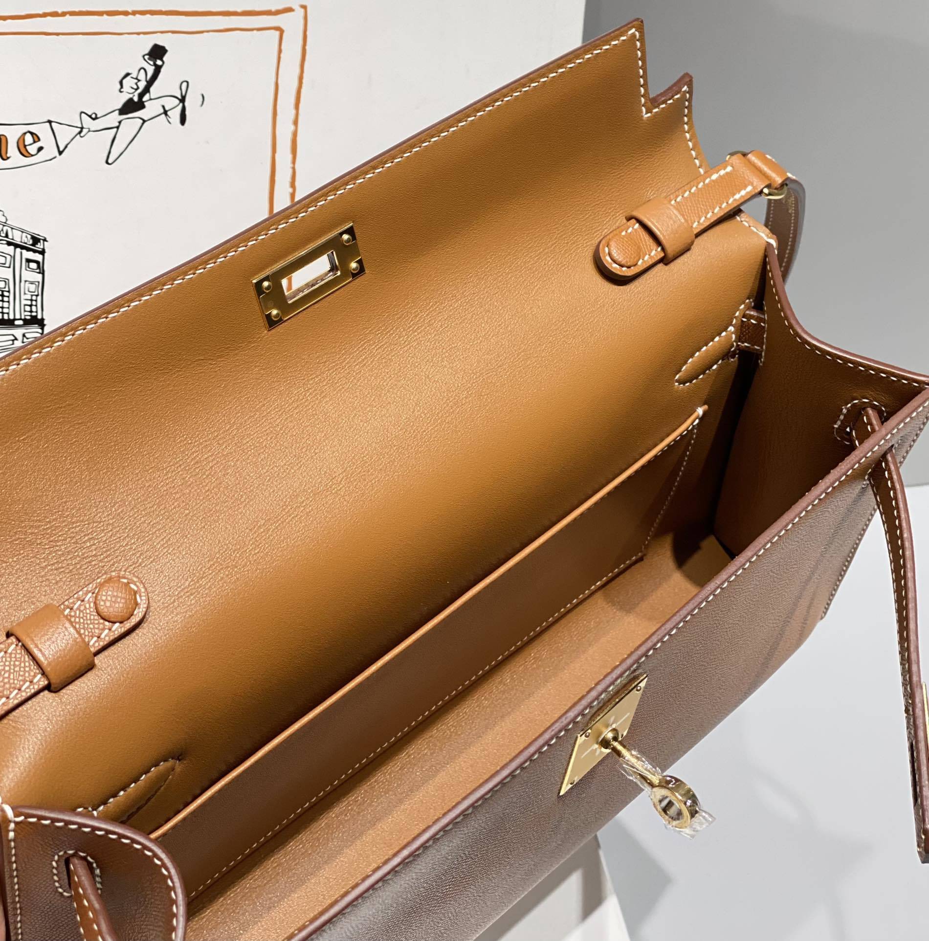 new-luxury-designer-bags-nm23335