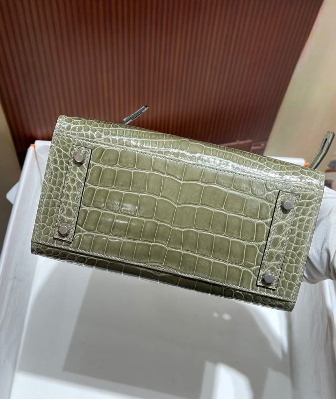 Anum Bags - Best High-End Brands in One Place - AFFORDABLE LUXURY BAGS - 20508