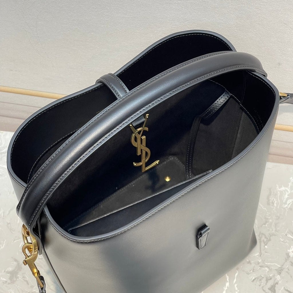 Ezyycart Bags - Best High-End Brands in One Place - AFFORDABLE LUXURY BAGS - 6025