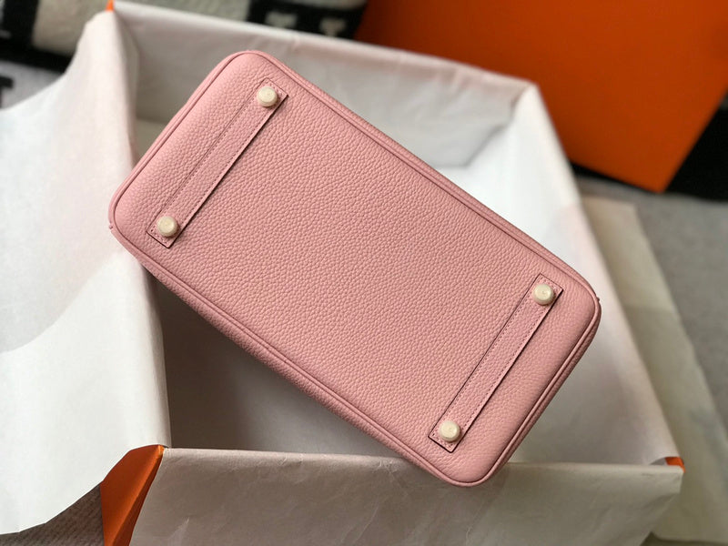 new-luxury-designer-bags-nm23538
