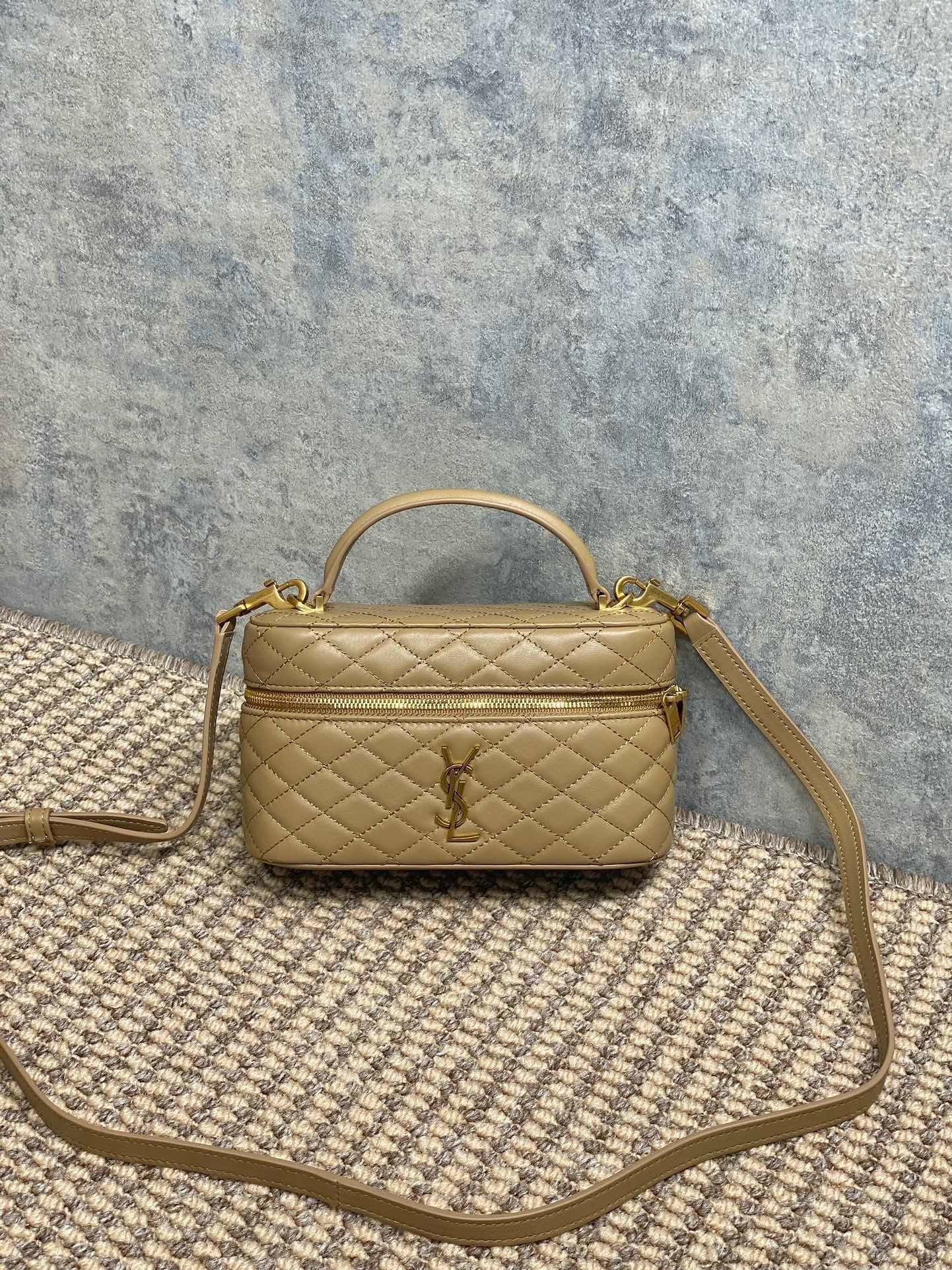 Ezyycart Bags - Premium Luxury Goods and Accessories - AFFORDABLE LUXURY BAGS - 15493
