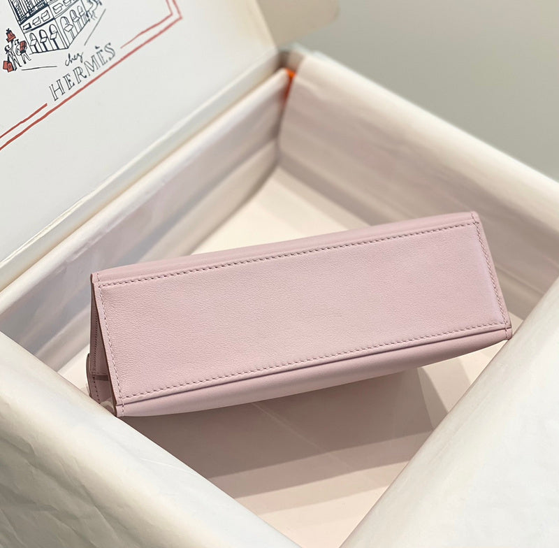 new-luxury-designer-bags-nm23700