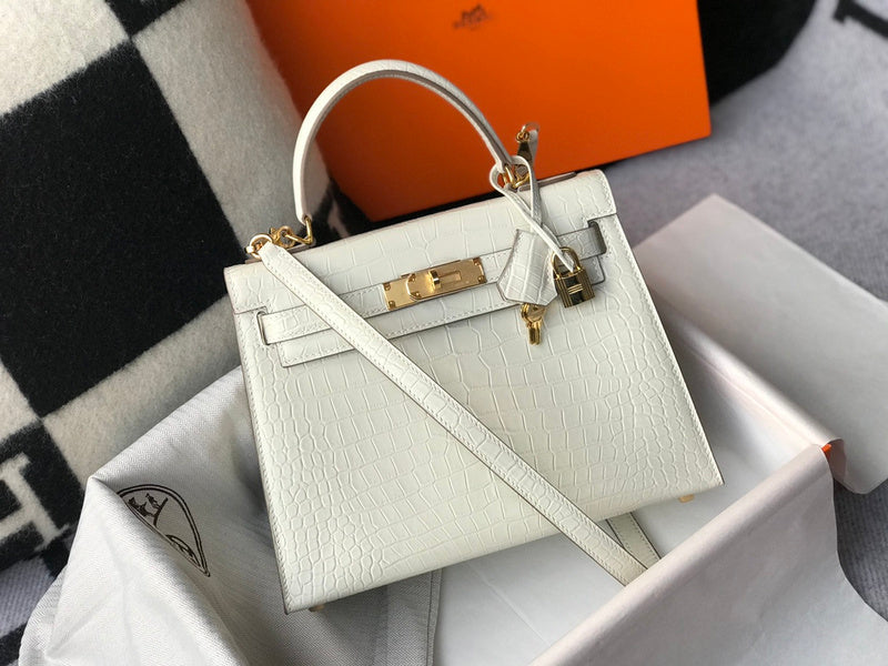 new-luxury-designer-bags-nm23445