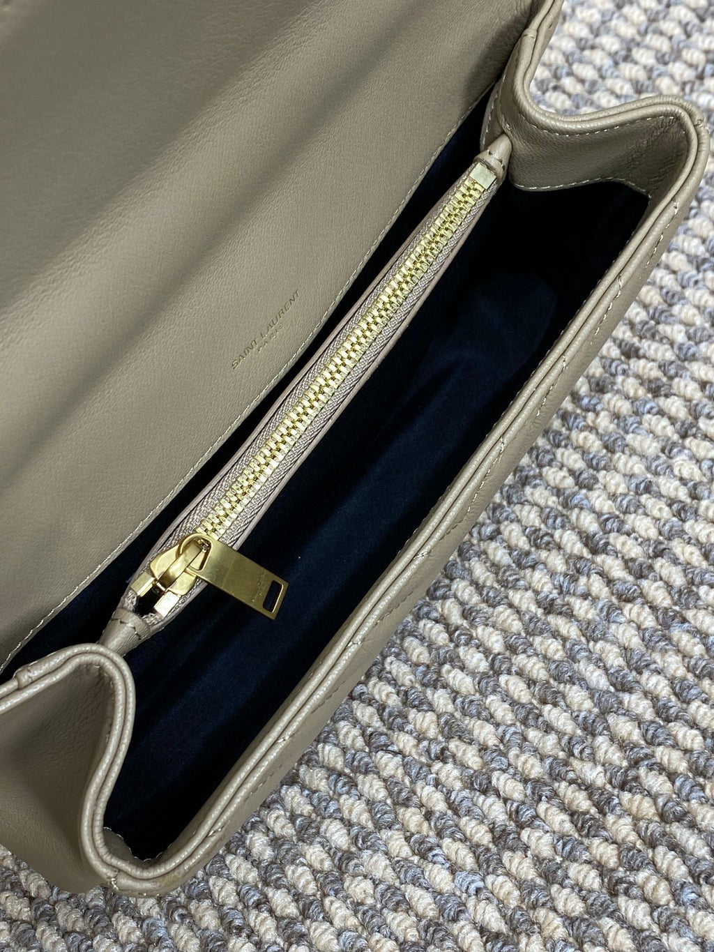 Ezyycart Bags - Premium Luxury Goods and Accessories - AFFORDABLE LUXURY BAGS - 15301
