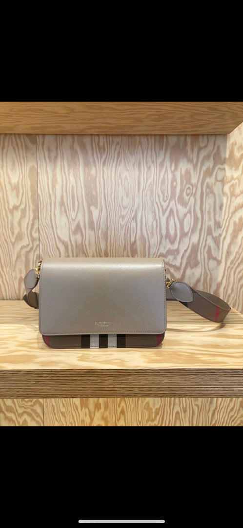 Ezyycart Bags - Premium Luxury Goods and Accessories - AFFORDABLE LUXURY BAGS - 17141