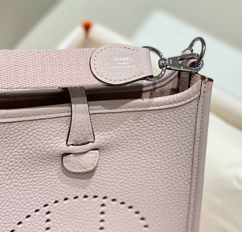 new-designer-premium-bags-nm23732