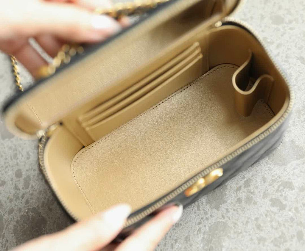 Anum Bags - High-Quality Designer Products for You - AFFORDABLE LUXURY BAGS - 17854