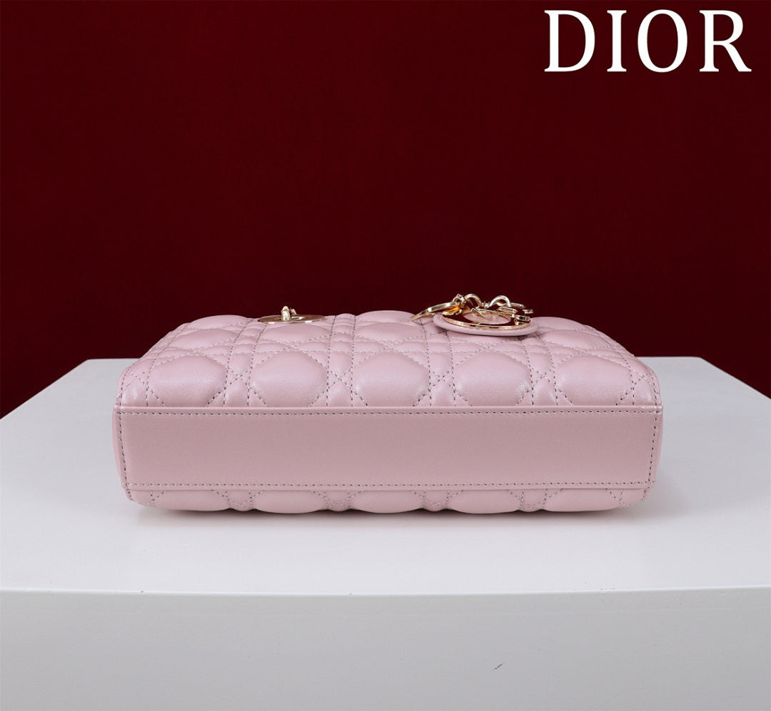 Ezyycart Bags - Best High-End Brands in One Place - AFFORDABLE LUXURY BAGS - 19048