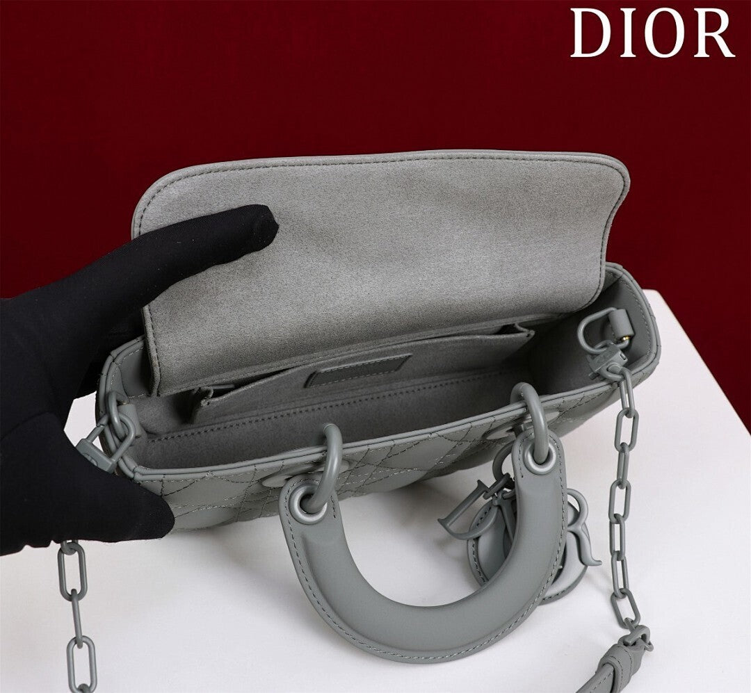 Ezyycart Bags - High-Quality Designer Products for You - AFFORDABLE LUXURY BAGS - 18986