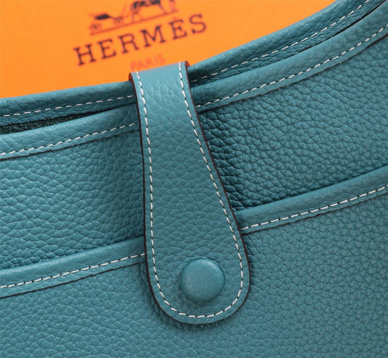 new-luxury-designer-bags-nm23713