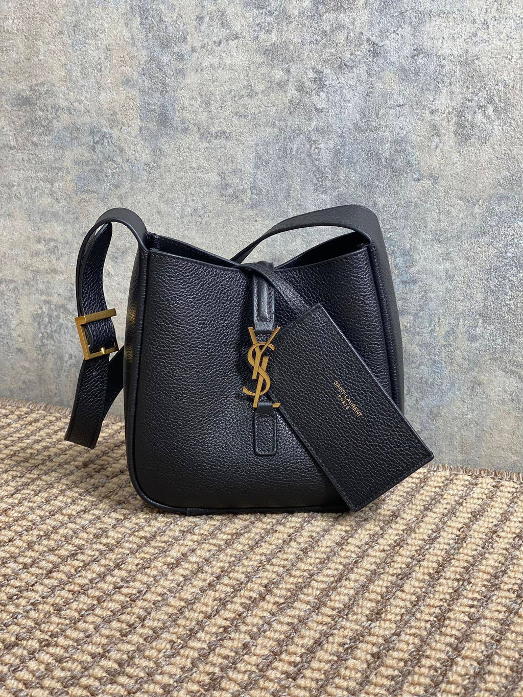 Ezyycart Bags - Best High-End Brands in One Place - AFFORDABLE LUXURY BAGS - 15580