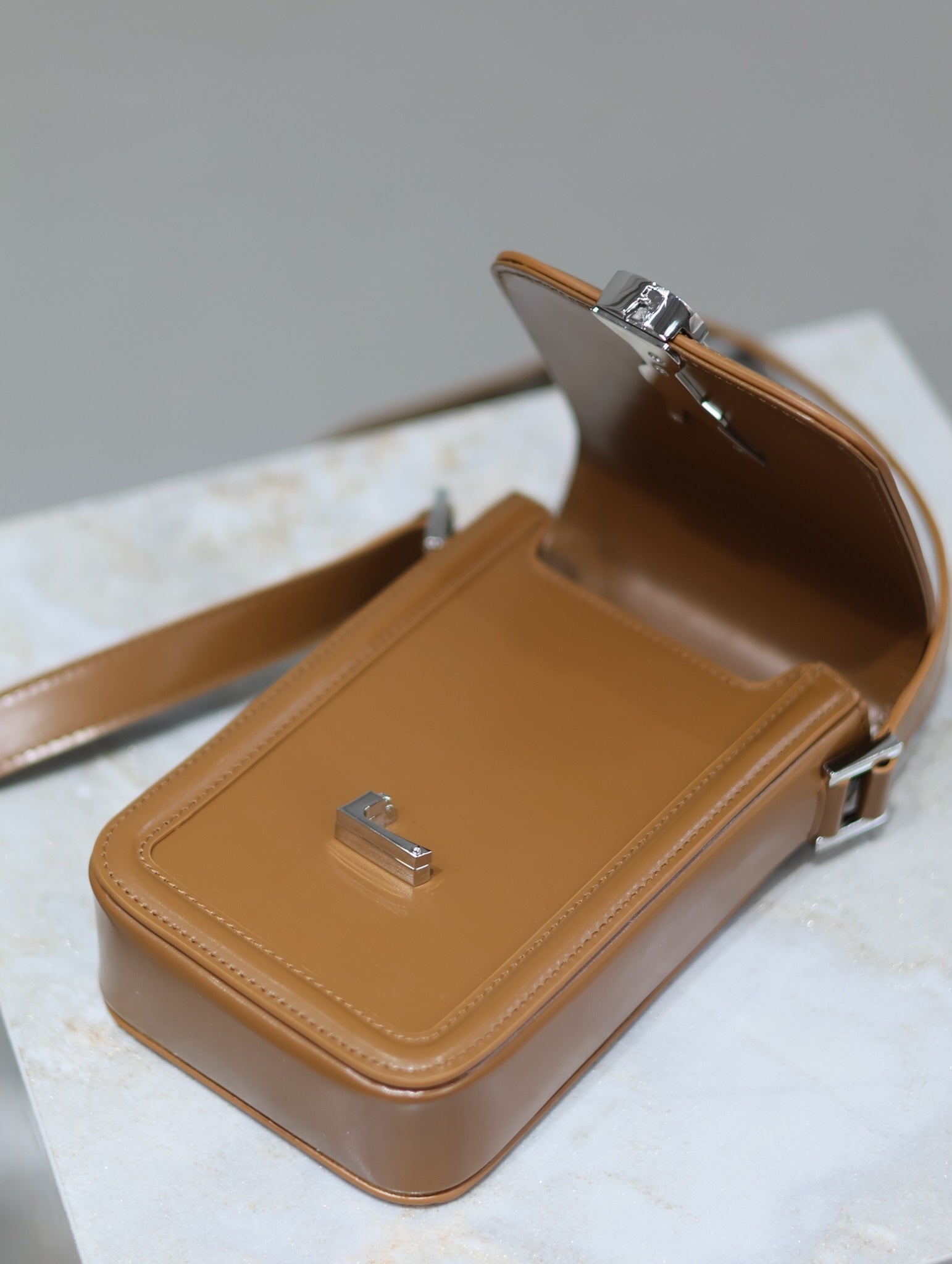 Ezyycart Bags - High-Quality Designer Products for You - AFFORDABLE LUXURY BAGS - 5947