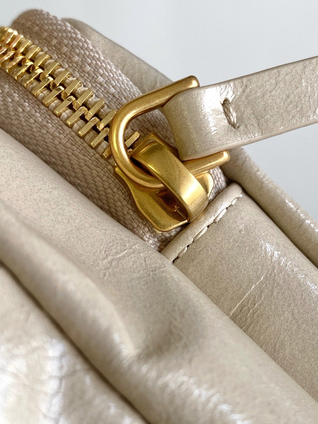 Ezyycart Bags - Best High-End Brands in One Place - AFFORDABLE LUXURY BAGS - 14092
