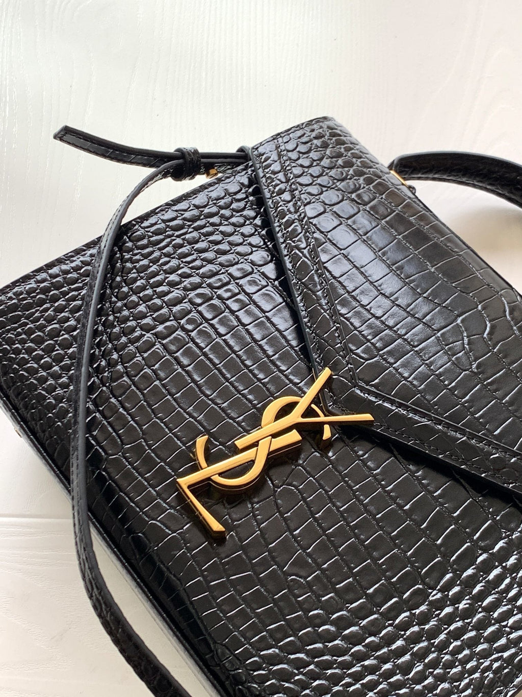 Ezyycart Bags - DESIGNER BAGS FOR WOMEN - AFFORDABLE LUXURY BAGS - 15107