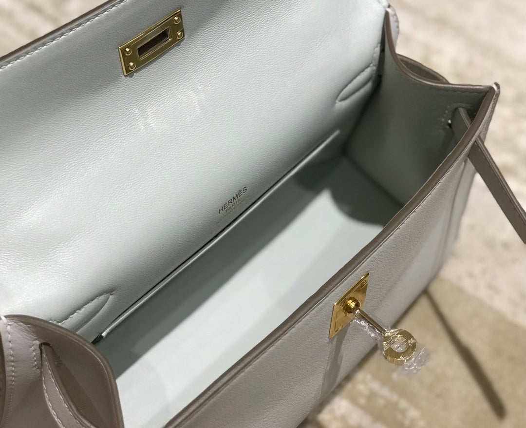 new-luxury-designer-bags-nm23111
