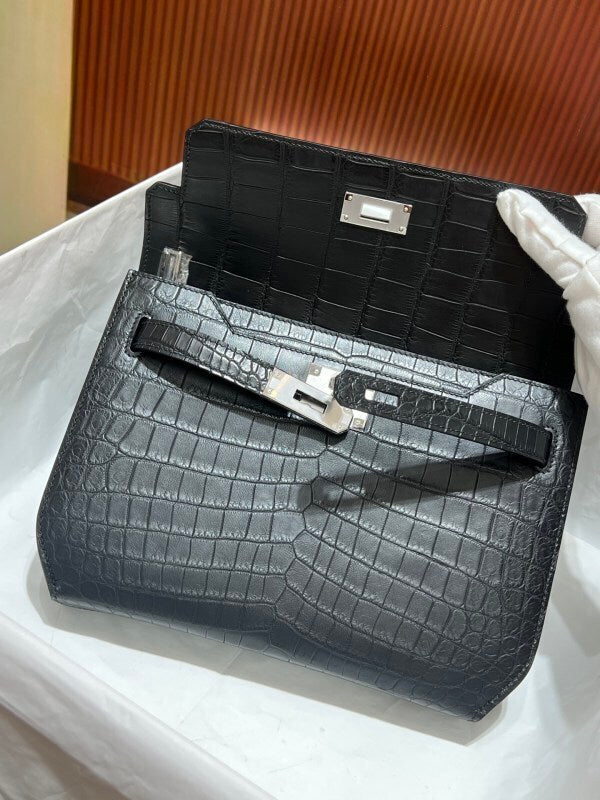 Anum Bags - High-Quality Designer Products for You - AFFORDABLE LUXURY BAGS - 20494