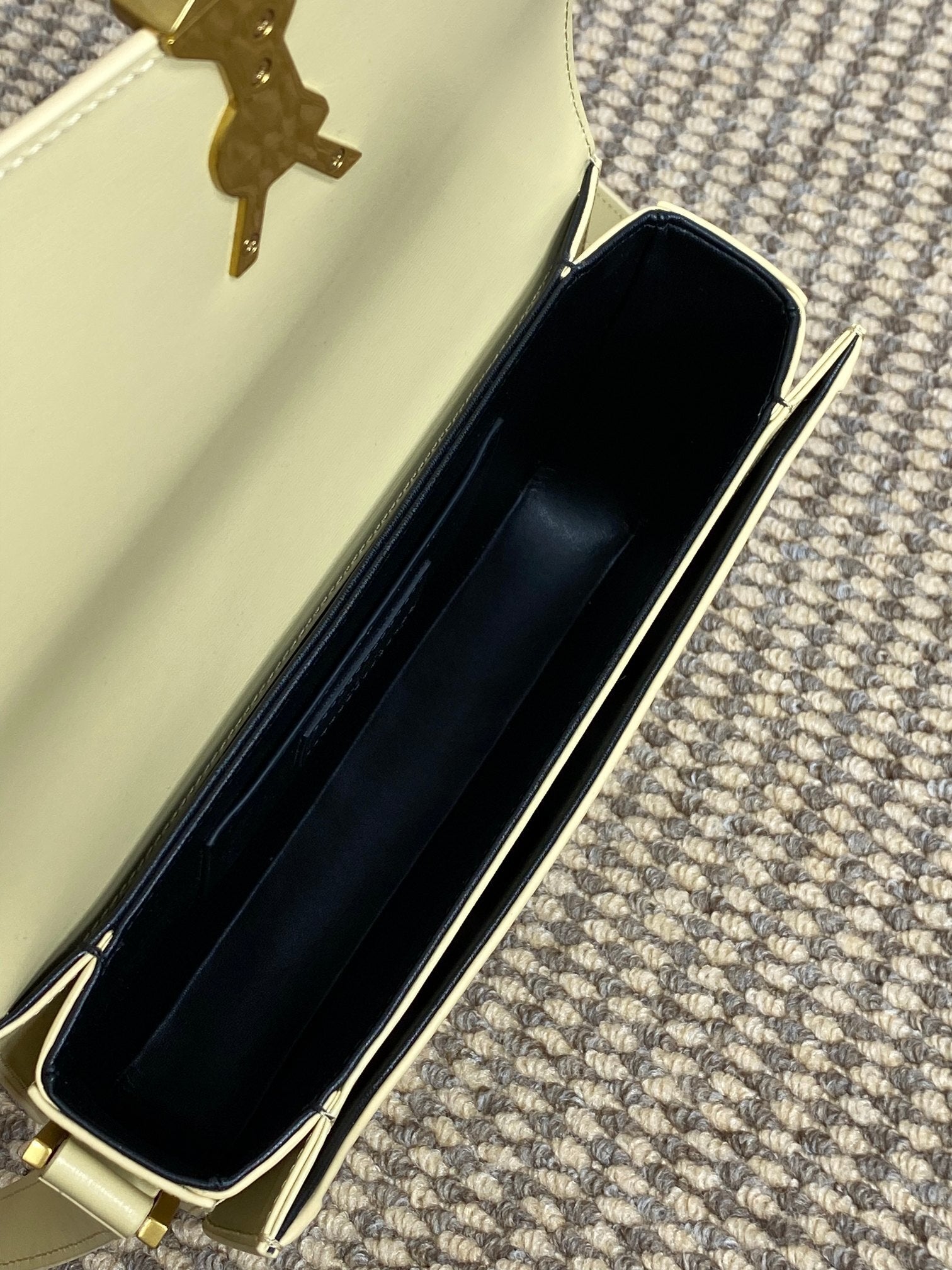 Ezyycart Bags - Best High-End Brands in One Place - AFFORDABLE LUXURY BAGS - 15284