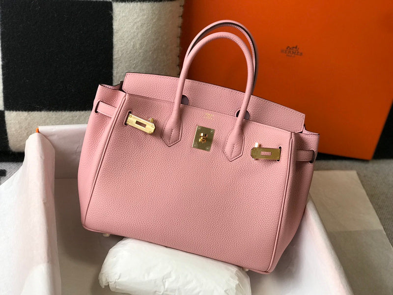 new-luxury-designer-bags-nm23797