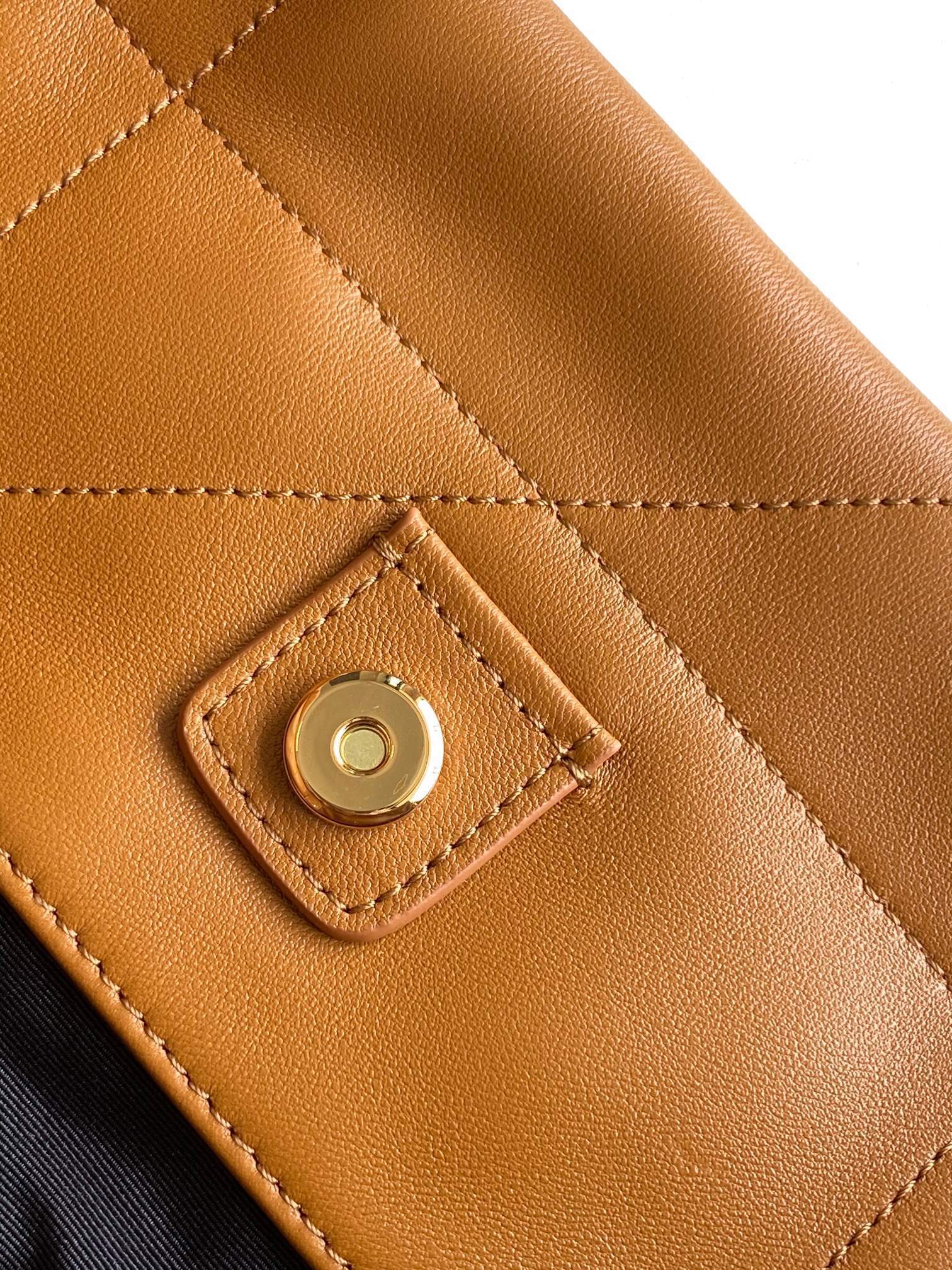 Ezyycart Bags - Best High-End Brands in One Place - AFFORDABLE LUXURY BAGS - 15368