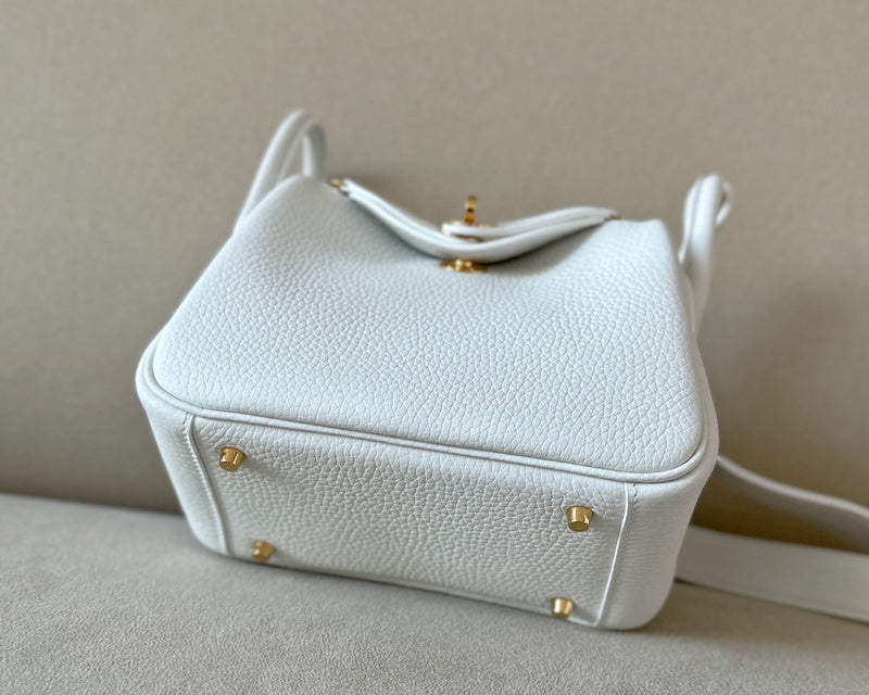 new-luxury-designer-bags-nm23883
