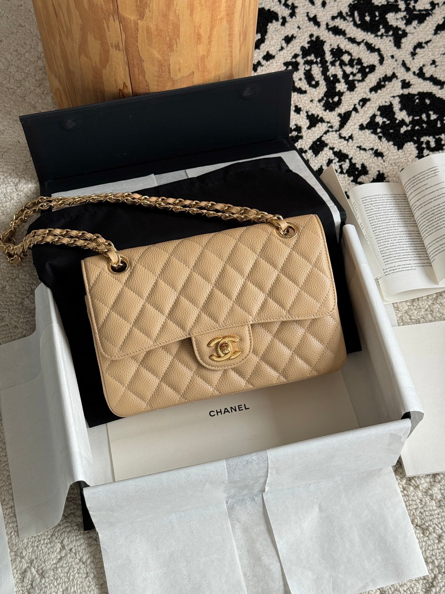 Anum Bags Bags - High-Quality Designer Products for You - AFFORDABLE LUXURY BAGS - 6847