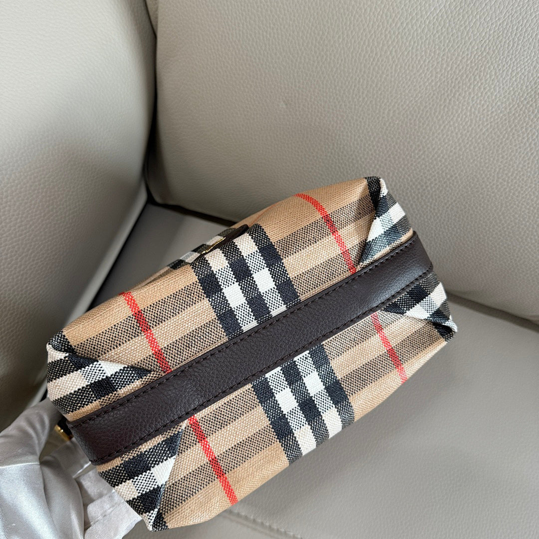 Ezyycart Bags - High-Quality Designer Products for You - AFFORDABLE LUXURY BAGS - 17494