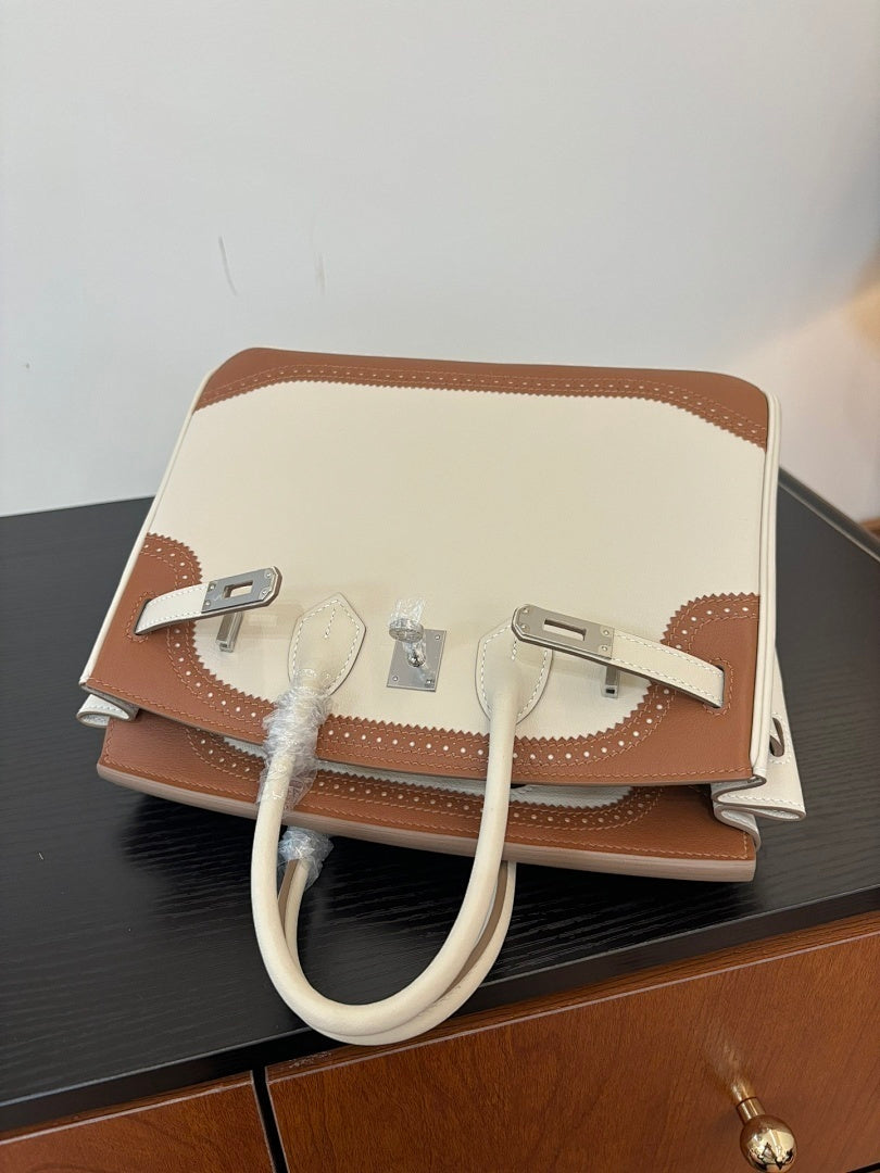 Anum Bags Bags - High-Quality Designer Products for You - AFFORDABLE LUXURY BAGS - 20454