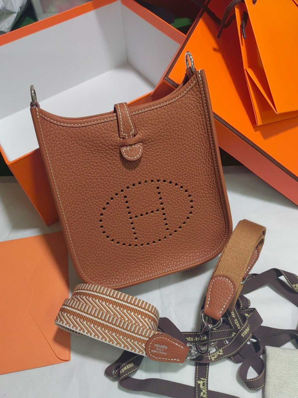 new-luxury-designer-bags-nm23026