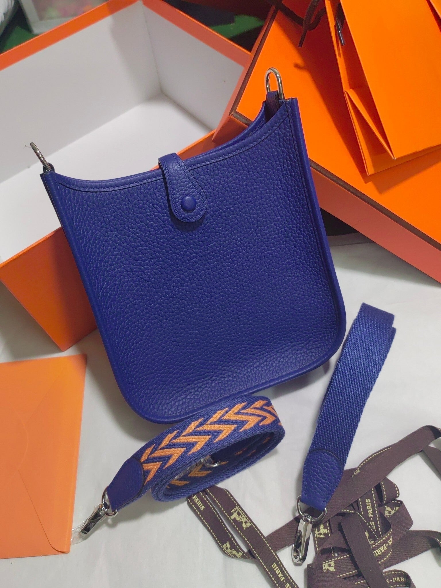 new-luxury-designer-bags-nm23023