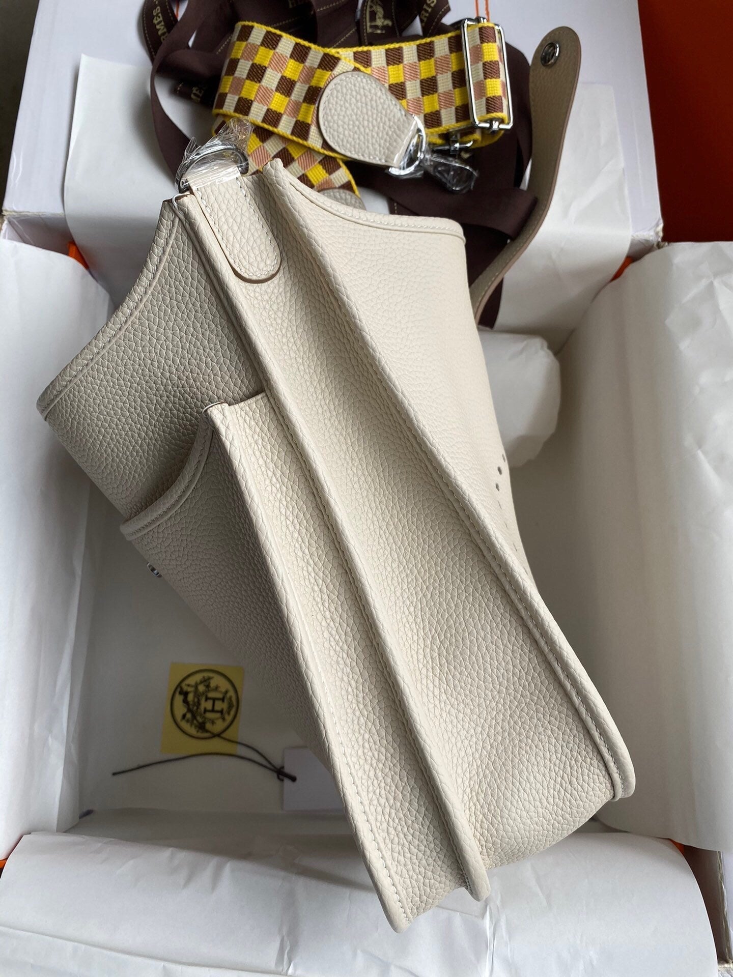 new-designer-premium-bags-nm23327