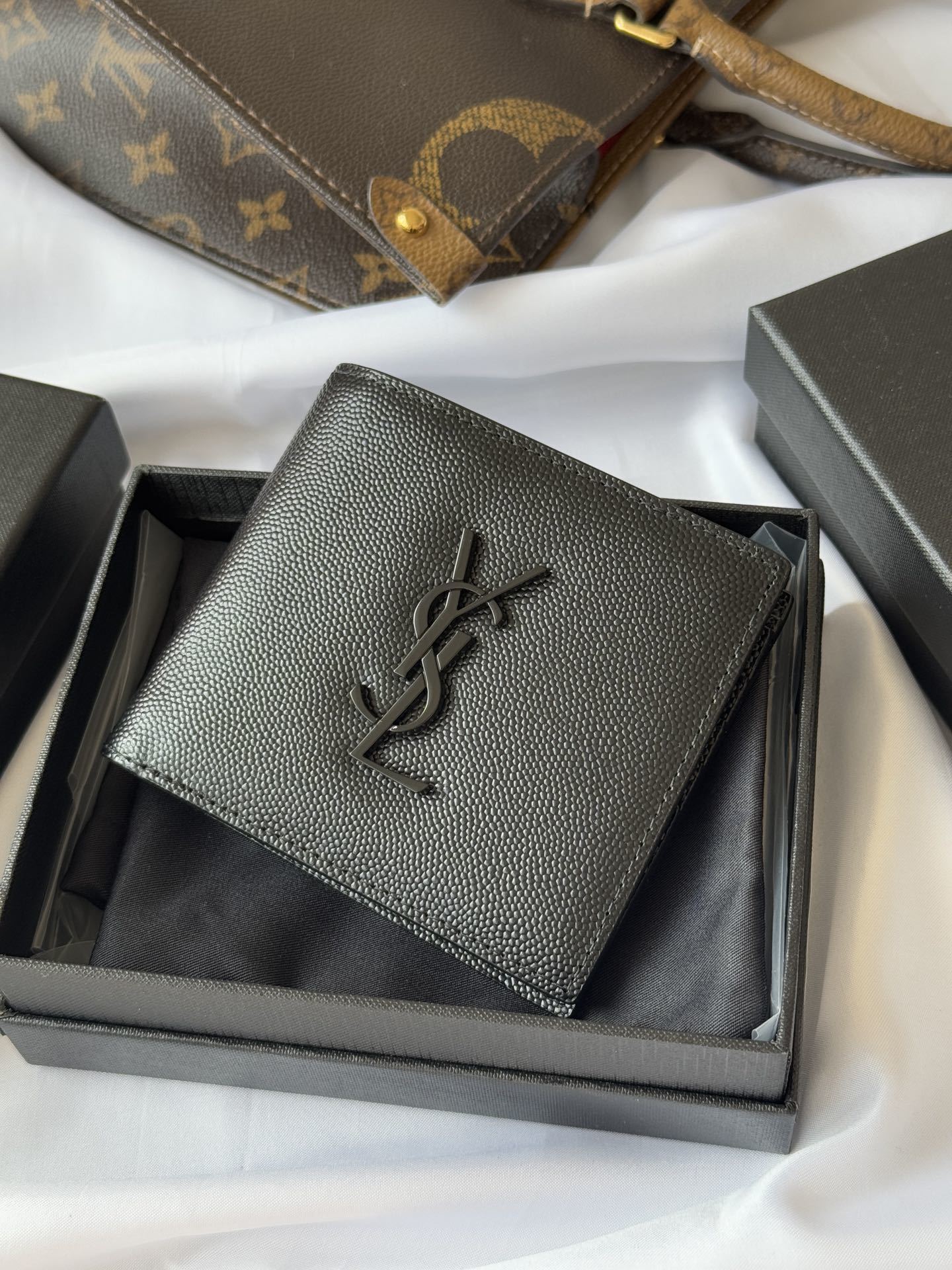 Ezyycart Bags - Premium Luxury Goods and Accessories - AFFORDABLE LUXURY BAGS - 15409