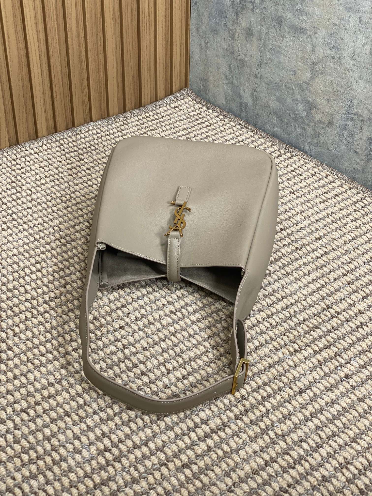 Ezyycart Bags - Best High-End Brands in One Place - AFFORDABLE LUXURY BAGS - 5913