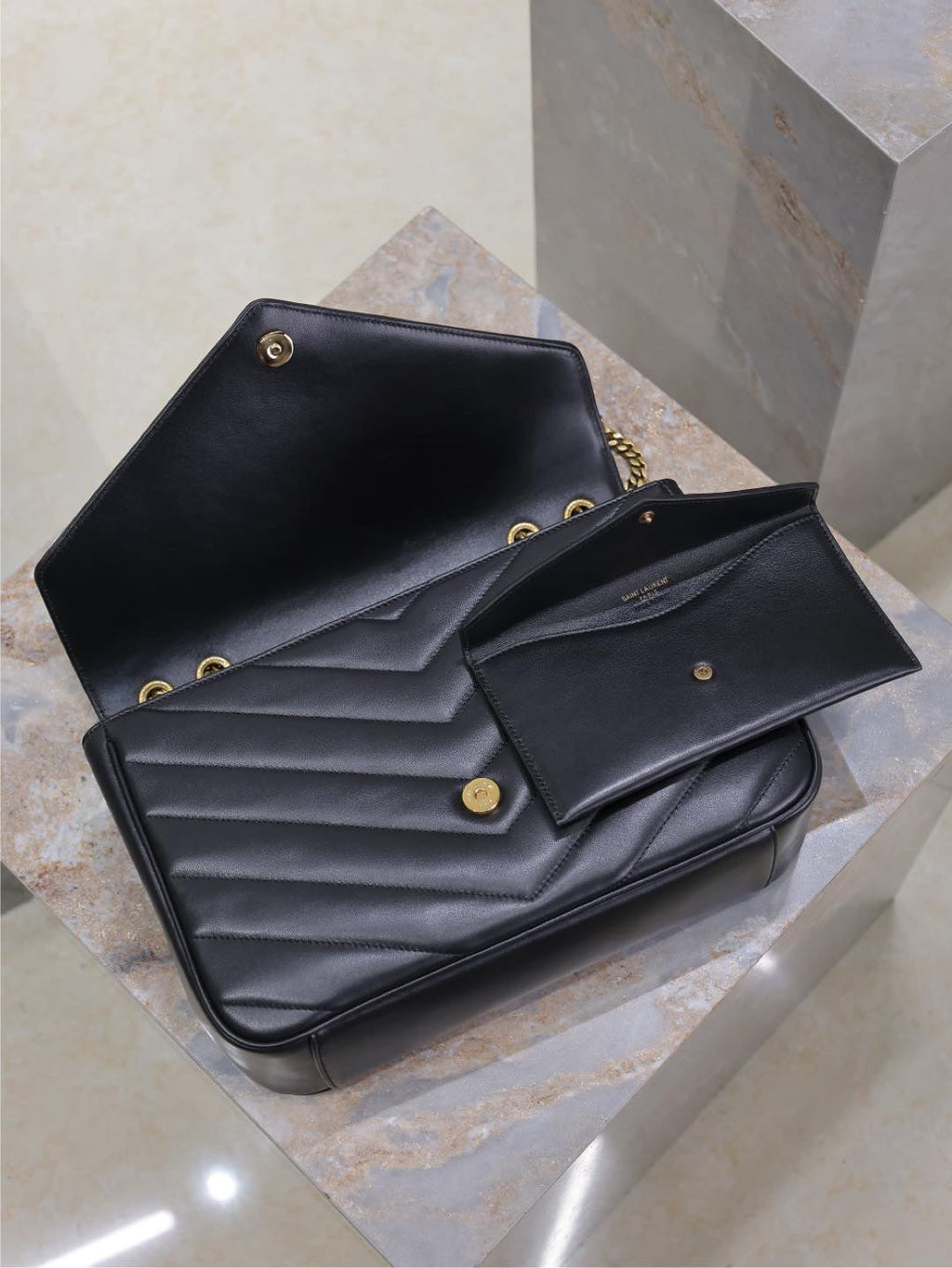 Ezyycart Bags - Best High-End Brands in One Place - AFFORDABLE LUXURY BAGS - 5941