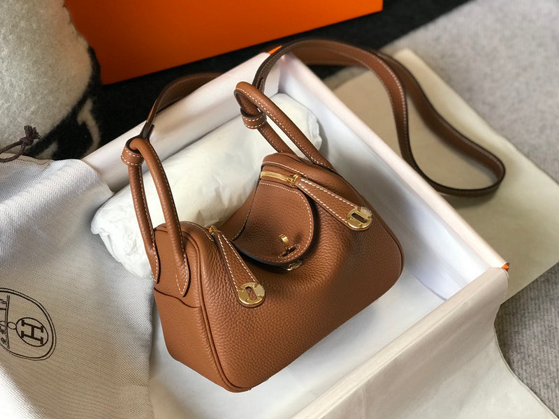 new-luxury-designer-bags-nm23800