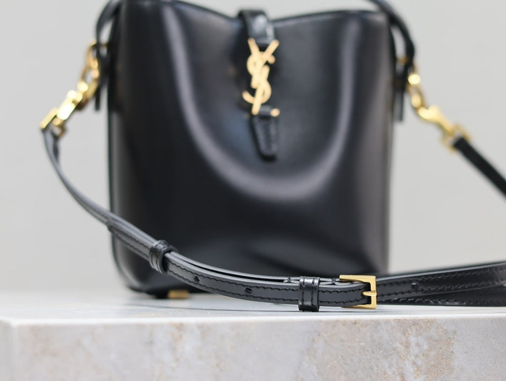 Ezyycart Bags - DESIGNER BAGS FOR WOMEN - AFFORDABLE LUXURY BAGS - 15331