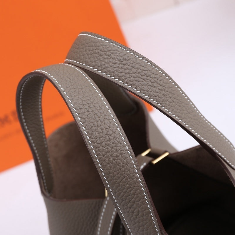 new-luxury-designer-bags-nm23483
