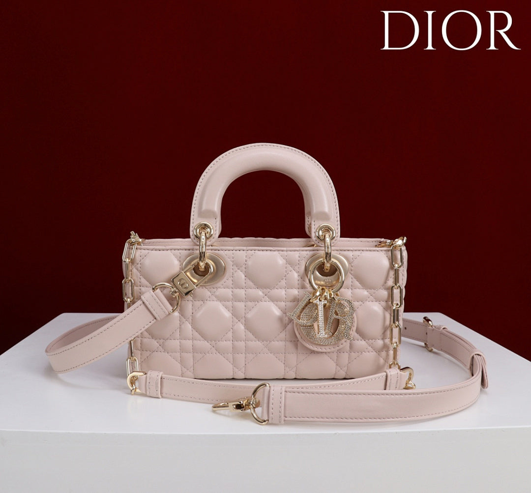 Ezyycart Bags - Premium Luxury Goods and Accessories - AFFORDABLE LUXURY BAGS - 19037