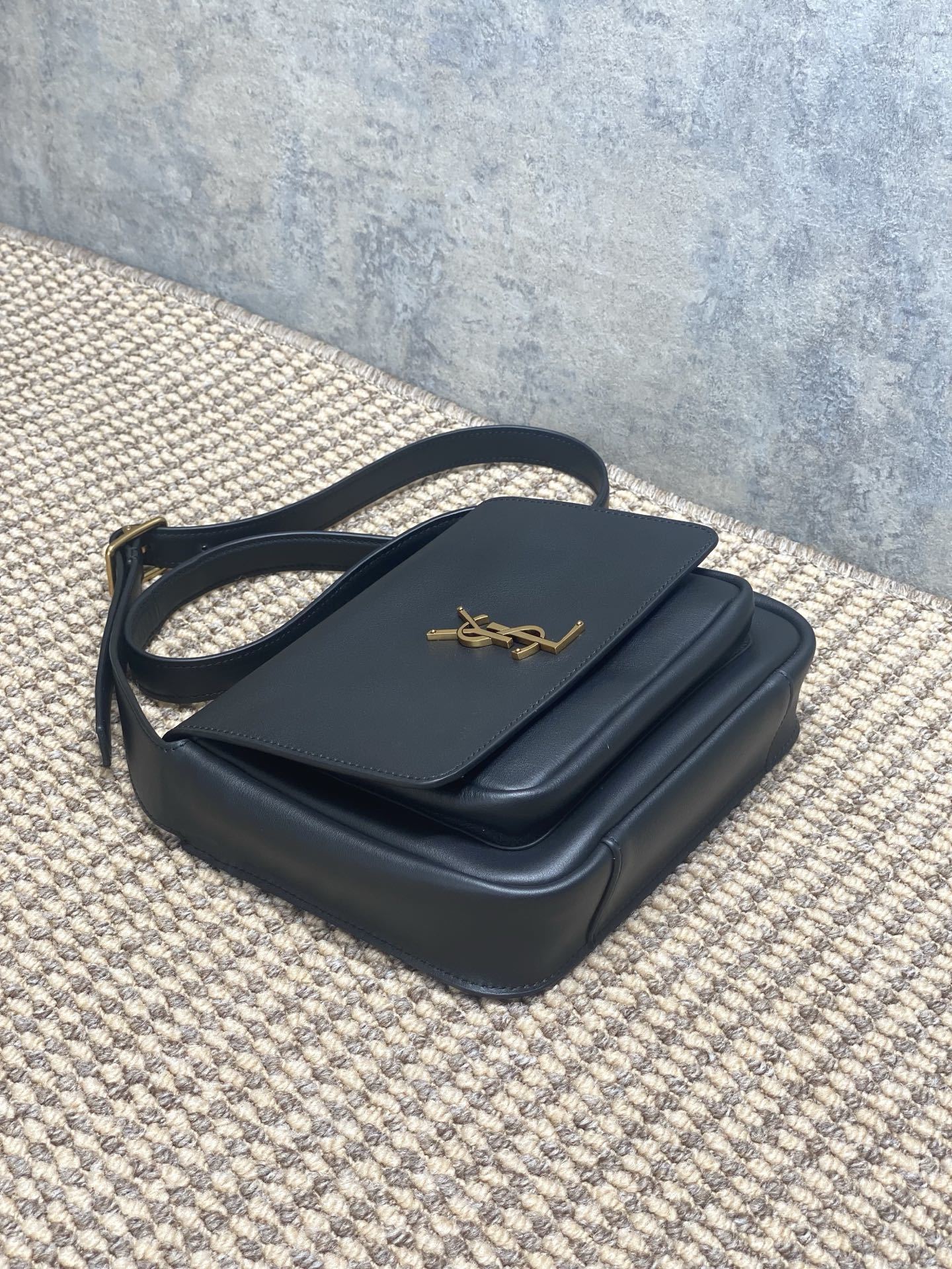 Ezyycart Bags - Best High-End Brands in One Place - AFFORDABLE LUXURY BAGS - 15032