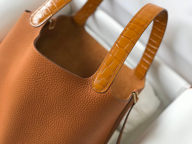 new-luxury-designer-bags-nm23464