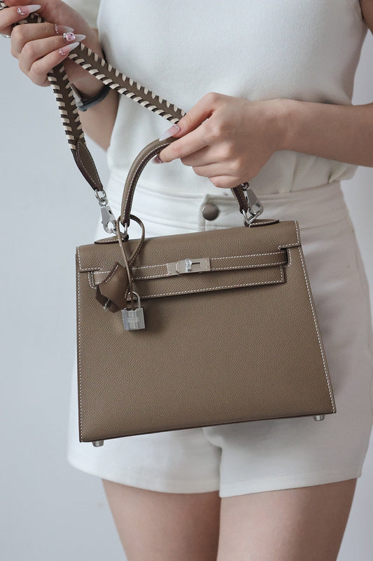 new-luxury-designer-bags-nm23919